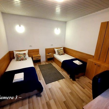 Bucharest Wheel View Apartment ภายนอก รูปภาพ