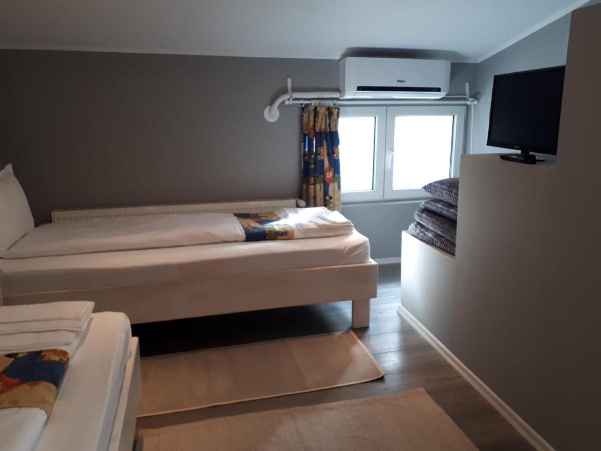 Bucharest Wheel View Apartment ภายนอก รูปภาพ